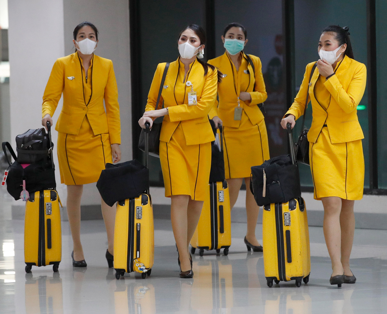 Сьюардессы в аэропорту Бангкока, Таиланд. Фото: EPA