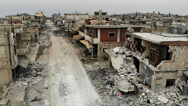 מחוז אידליב סוריה אחרי הפצצות (צילום: AFP)