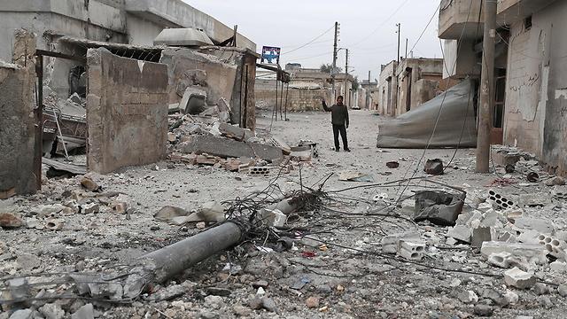 מחוז אידליב סוריה אחרי הפצצות (צילום: AFP)