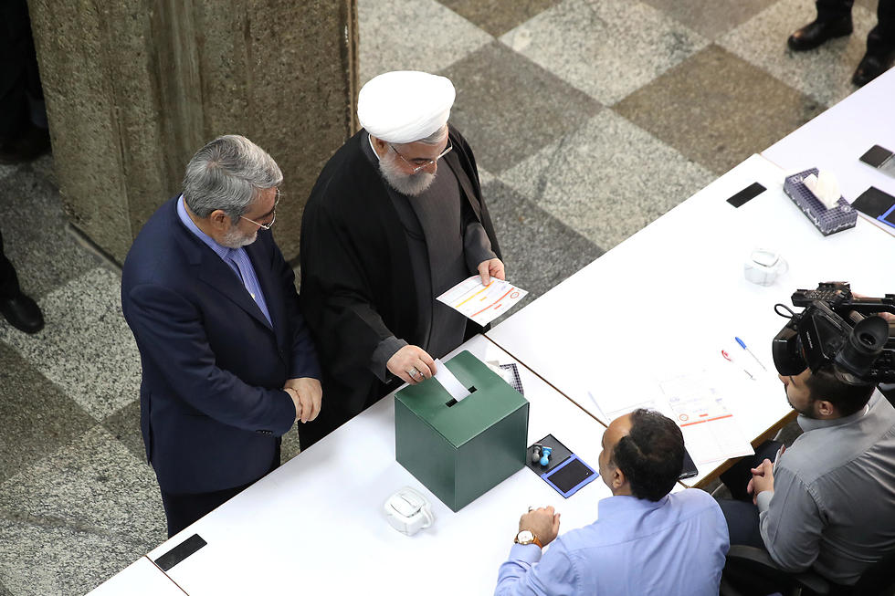 בחירות לפרלמנט ב איראן הנשיא חסן רוחאני (צילום: רויטרס)