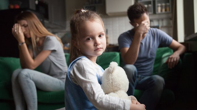 גירושים עם ילד (צילום: Shutterstock)