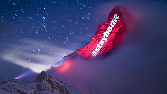 נגיף קורונה הר מטרהורן שווייץ עיירה צרמט  (צילום: EPA)