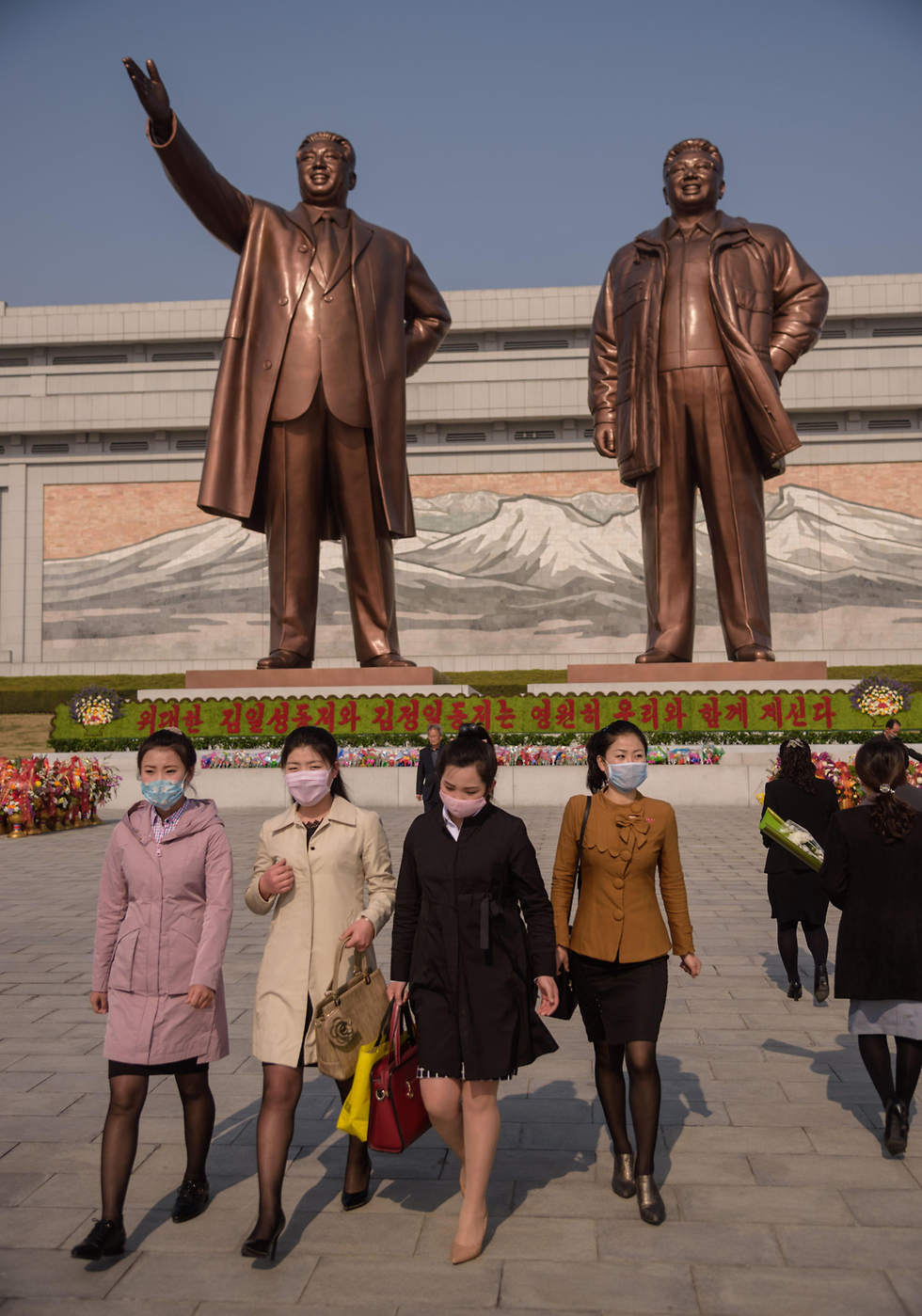 צפון קוריאה יום הולדתו של אבי האומה קים איל סונג (צילום: AFP)
