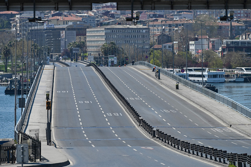 טורקיה איסטנבול ריקה נגיף קורונה  (צילום: AFP)