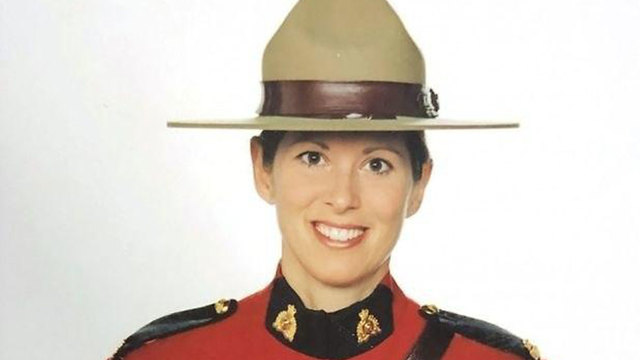 קנדה טבח מסע ירי שוטרת ש נרצחה היידי סטיבנסון ()