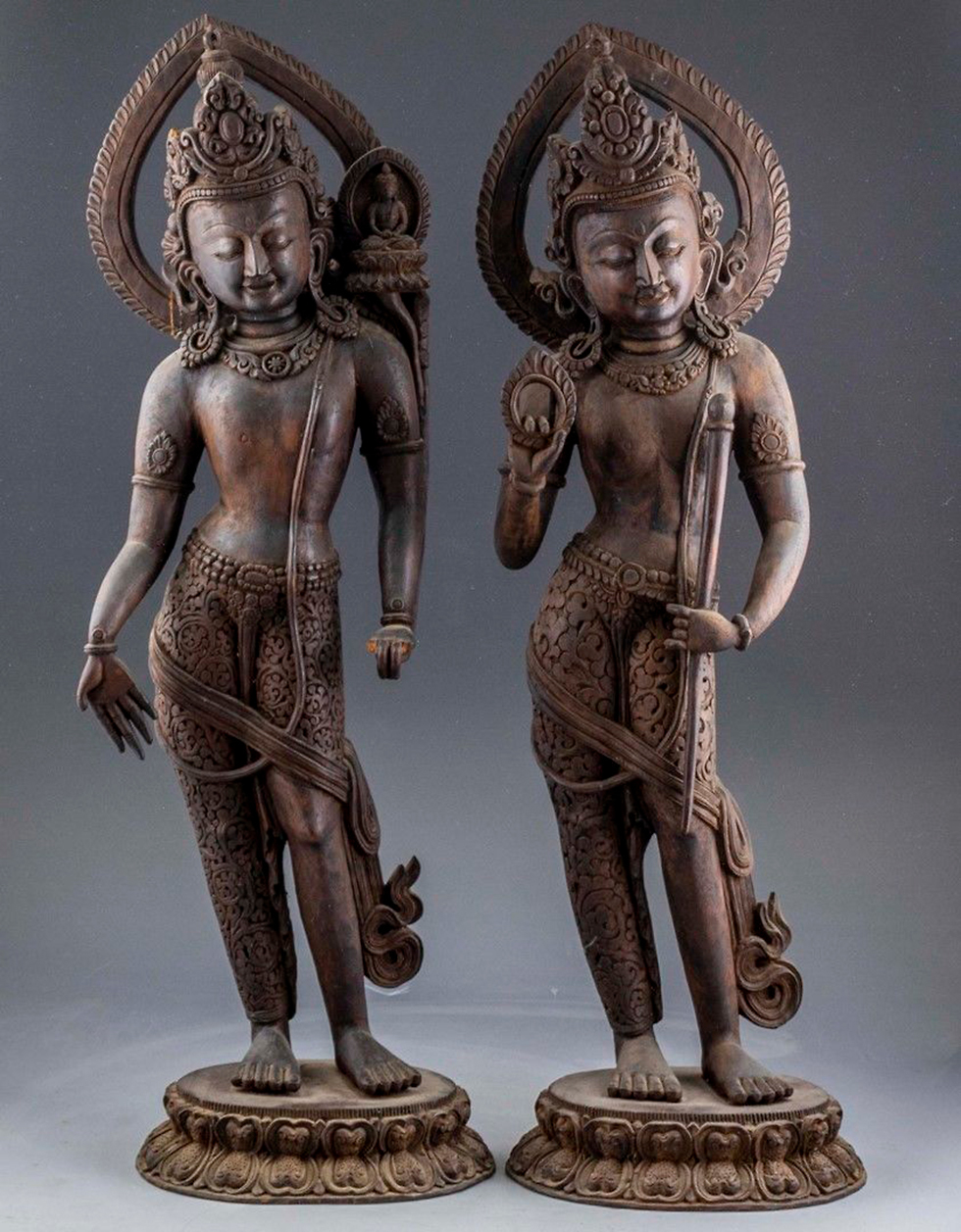 זוג פסלים בודהיסטים אורה נמיר (צילום: אישתר)
