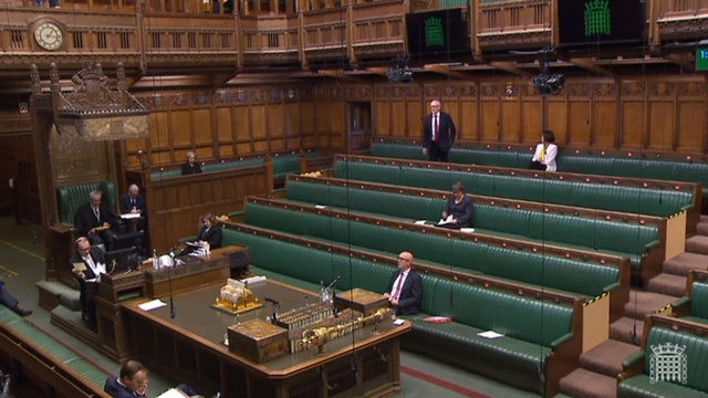 פרלמנט ב לונדון בריטניה דיון כמעט ריק בגלל ה קורונה (צילום: EPA)