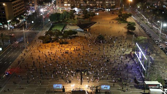 הפגנה של התנועה לאיכות השלטון בכיכר רבין (צילום: מוטי קמחי )