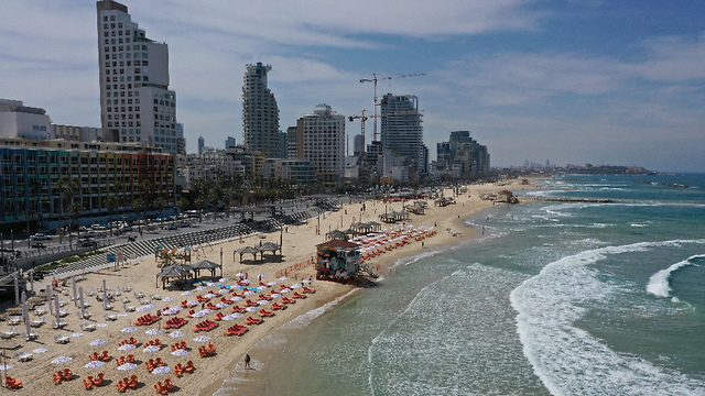 Тель-Авив: опытный образец пляжа в период коронавируса. Фото: пресс-служба мэрии Тель-Авива