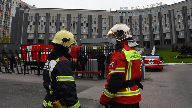 שריפה בית חולים סנט פטרבורג רוסיה (צילום: AFP)