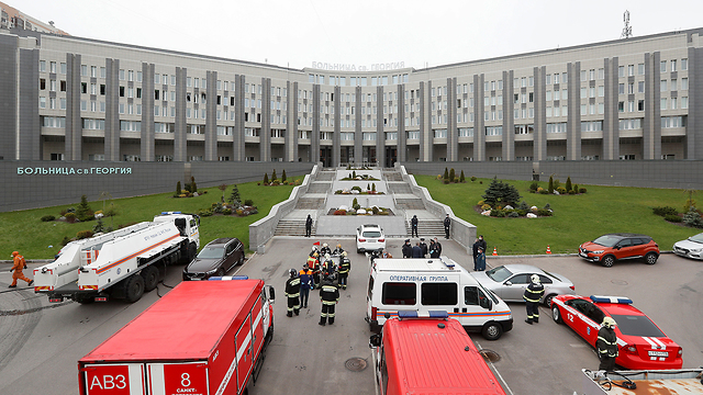שריפה בית חולים סנט פטרבורג רוסיה (צילום: רויטרס)