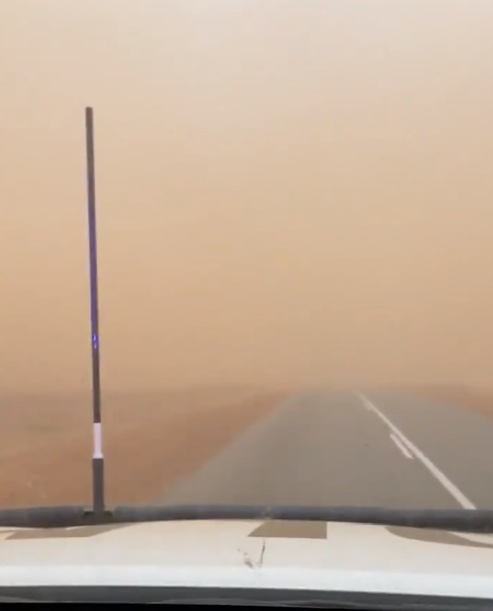 סופת חול לפני סערה נורת'המפטון מערב אוסטרליה ()