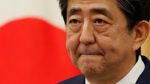 שינזו אבה ראש ממשלת יפן (צילום: gettyimages)