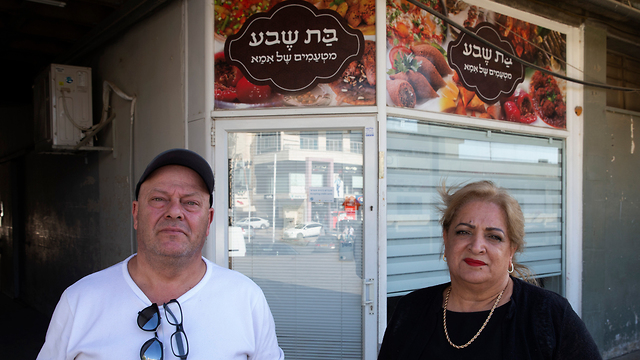 בת שבע רובין מסעדה שנסגרה בירושלים (צילום: עמית שאבי)
