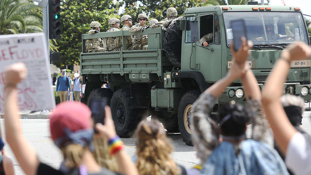 מהומות על רקע מותו של ג'ורג' פלויד דונלד טראמפ הבית הלבן (צילום: AFP)