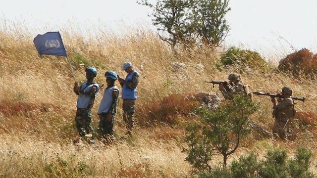 חיילים מצבא דרום לבנון כיוונו אחר הצהריים מטולי RPG אל כוחות צבא שהיו ב