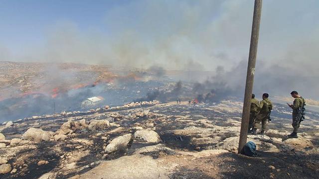 שריפה במועצת הר חברון (צילום: מועצת הר חברון)