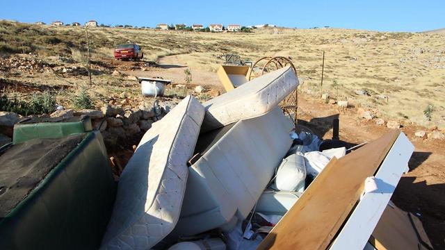 המנהל האזרחי הרס מבנים באזור בנימין במאחז ה׳בלאדים׳ ובמאחז ׳מעוז אסתר׳ (צילום: מתנאל רחמים)