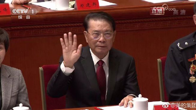 חה שיאנג'יאן מיליארדר סיני שניצל מ ניסיון חטיפה ב סין ()