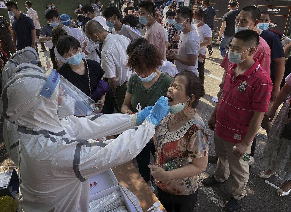 בדיקות קורונה ב בייג'ינג סין חשש מ התפרצות גל שני (צילום: gettyimages)