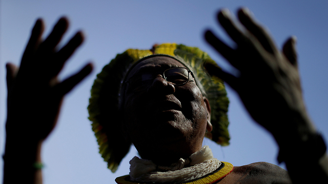 נגיף קורונה אמזונס פאוליניו פאיקאן מנהיג ילידים מת מהנגיף (צילום: רויטרס)
