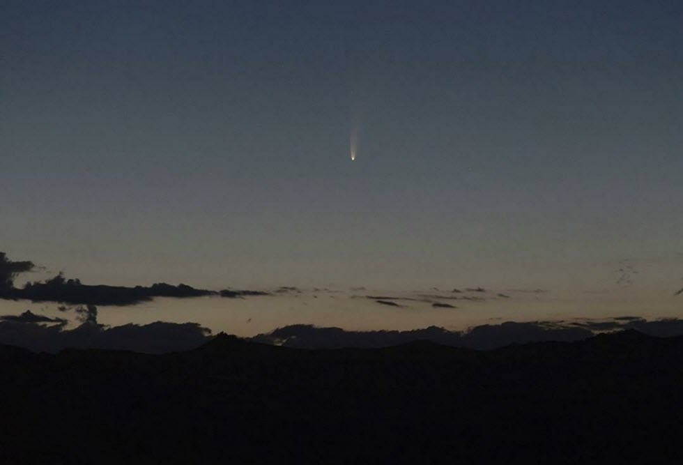 כוכב שביט NEOWISE. צולם מאריזונה (צילום: Tom Polakis)