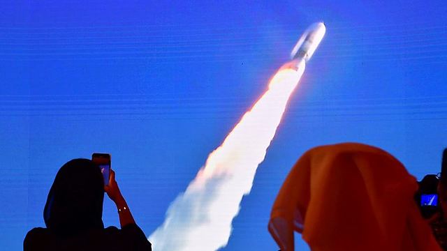 שיגור החללית הערבית למאדים (צילום: AFP)