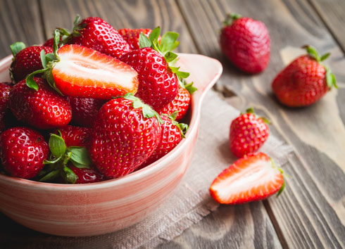 תותים.דרך טעימה להישאר צעירה (צילום: Shutterstock)