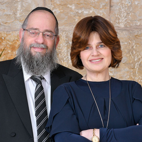 רחל הבר ובעלה הרב אברהם ישעיהו ז"ל (צילום: חיים מאירסדורף)