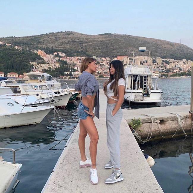 אמא או אחות גדולה? (צילום: אינסטגרם)