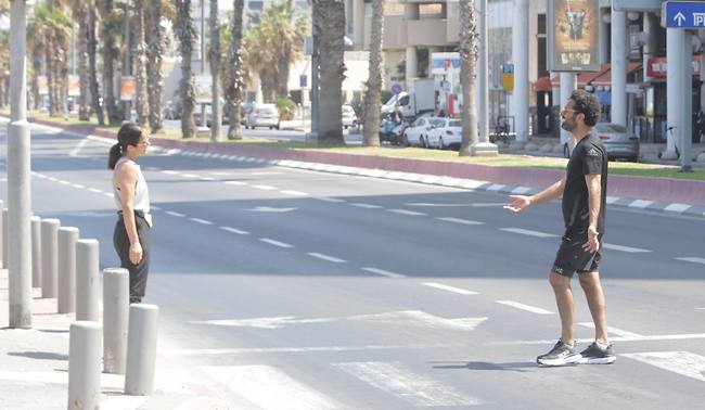 בזמן הזה יכולת לחצות פעמיים (צילום: אמיר מאירי) בזמן הזה יכולת לחצות פעמיים (צילום: אמיר מאירי)