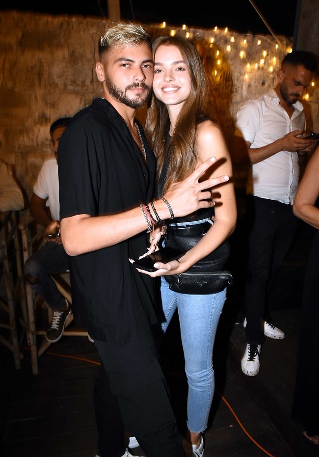 באו להרים. אנה זק ורועי סנדלר (צילום: אמיר מאירי) באו להרים. אנה זק ורועי סנדלר (צילום: אמיר מאירי)