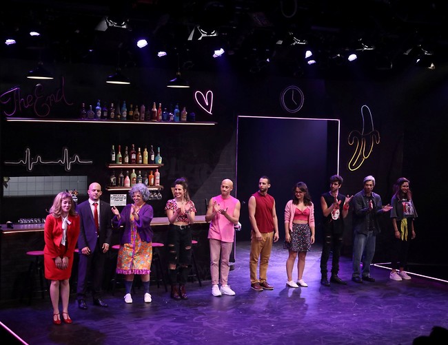 ההצגה "רינגו" על הבמה (צילום: אור גפן) ההצגה "רינגו" על הבמה (צילום: אור גפן)