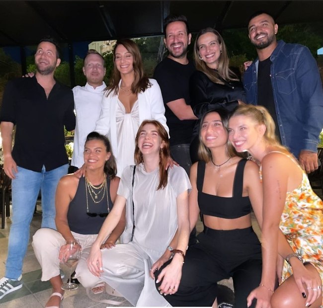 שומרות מרחק. מעיין אדם וליאל אלי (צילום: אינסטגרם) שומרות מרחק. מעיין אדם וליאל אלי (צילום: אינסטגרם)