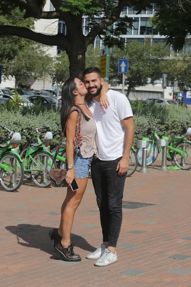 חמודים ודביקים! (צילום: מוטי לבטון) חמודים ודביקים! (צילום: מוטי לבטון)