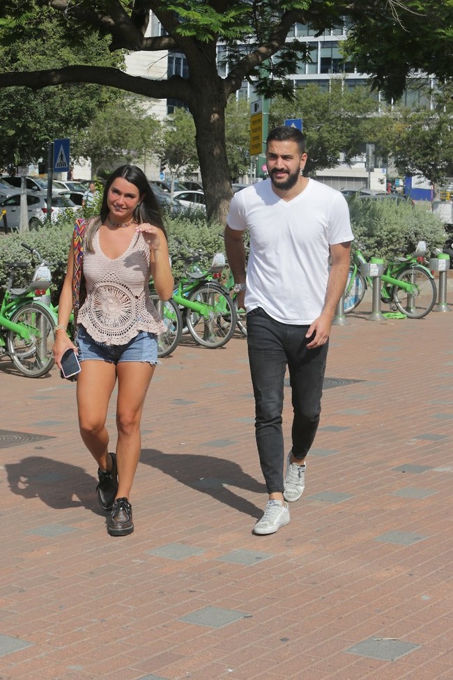 ד"ש לתיתי ותיתי (צילום: מוטי לבטון) ד"ש לתיתי ותיתי (צילום: מוטי לבטון)