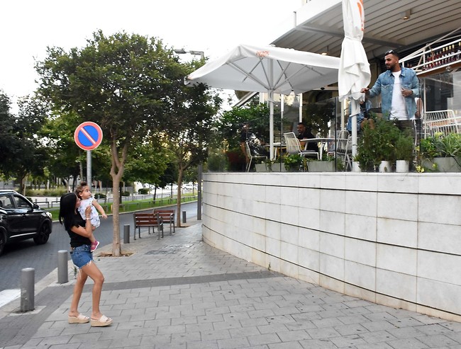 ממש רומיאו ויוליה (צילום: אמיר מאירי) ממש רומיאו ויוליה (צילום: אמיר מאירי)