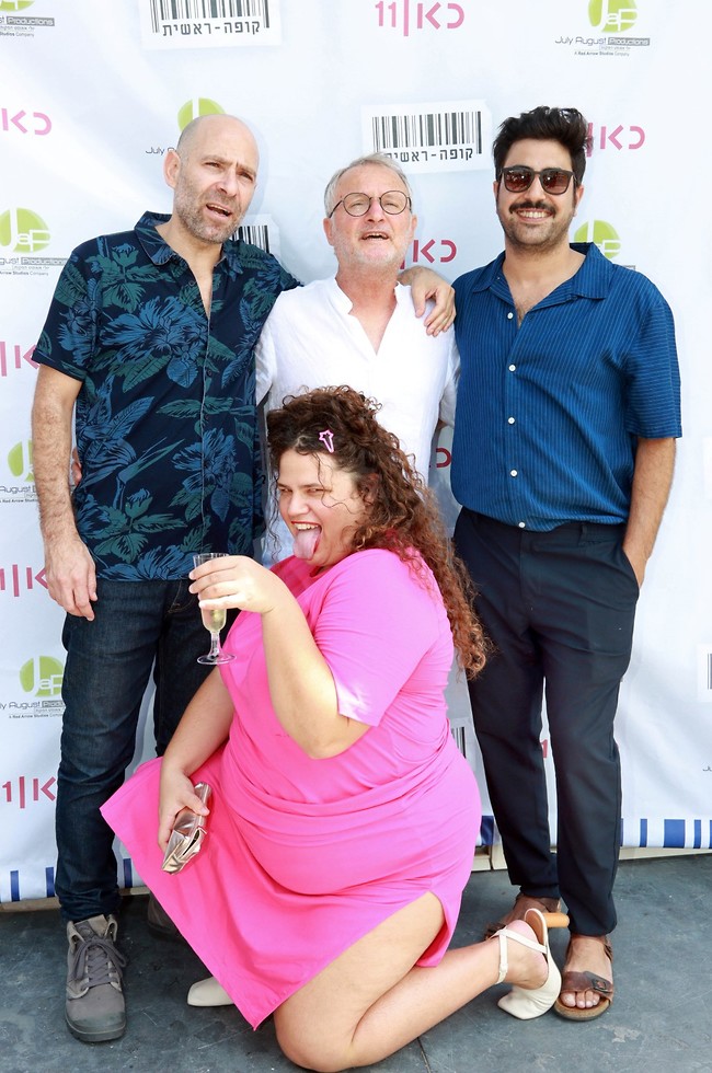 מי שמעלה לסטורי שיתייג (צילום: ענת מוסברג) מי שמעלה לסטורי שיתייג (צילום: ענת מוסברג)