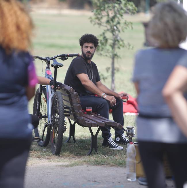 מזהה? זה אנחנו! (צילום: מוטי לבטון) מזהה? זה אנחנו! (צילום: מוטי לבטון)