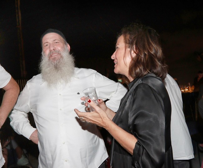 אז איפה אתם בחגים? גרנט ורנד (צילום: ענת מוסברג) אז איפה אתם בחגים? גרנט ורנד (צילום: ענת מוסברג)