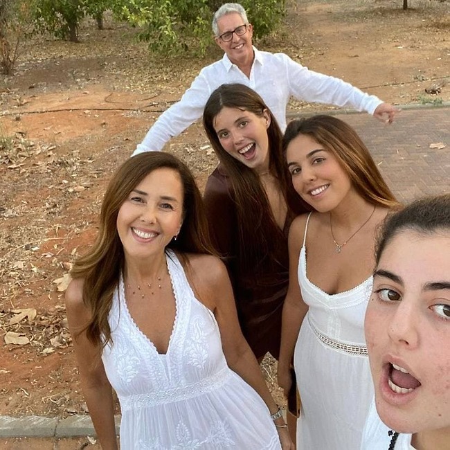 (אינסטגרם) (אינסטגרם)
