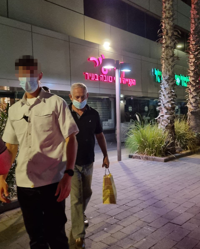 חבל שלא היית בקטע של סלפי חבל שלא היית בקטע של סלפי