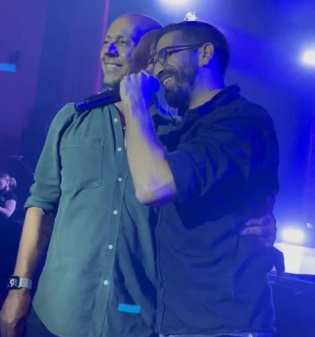 אלוף העולם! חנן בן ארי ודידי הררי (צילום: אינסטגרם) אלוף העולם! חנן בן ארי ודידי הררי (צילום: אינסטגרם)