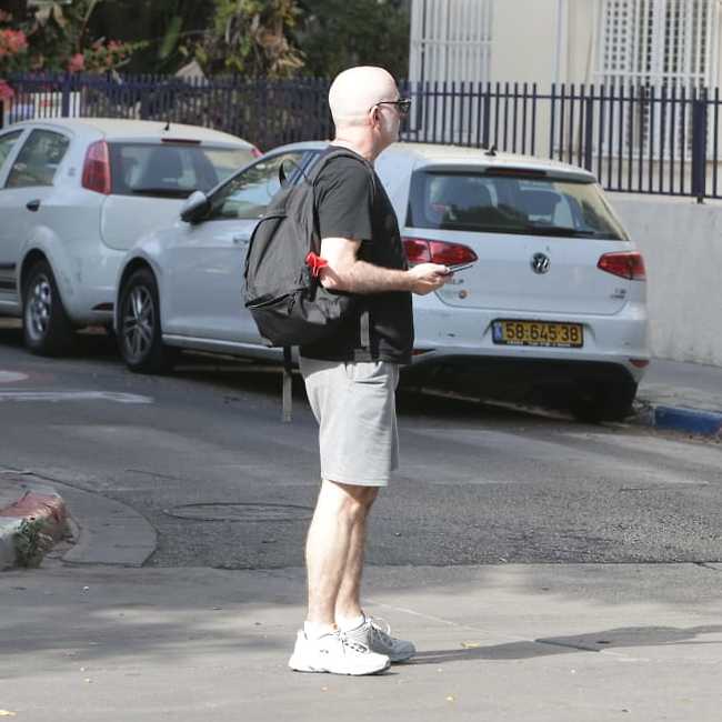הסתכלת ימינה ושמאלה? (צילום: מוטי לבטון) הסתכלת ימינה ושמאלה? (צילום: מוטי לבטון)