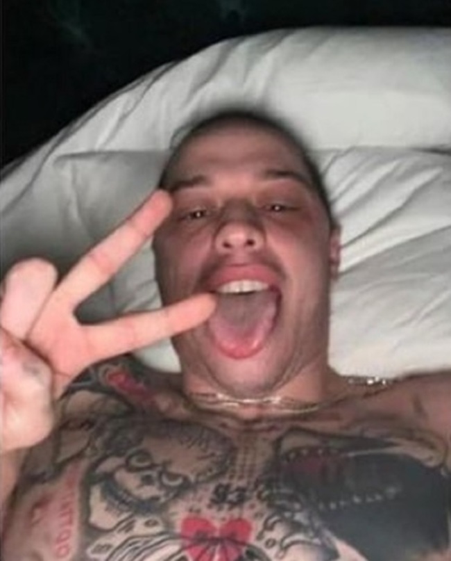 Selfie from Kim's bed.  Pete Davidson (Photo: Instagram)