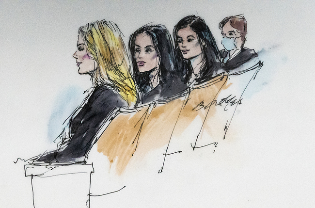 Illustration by Chloe Kardashian, Kim Kardashian, Kylie Jenner and Chris Jenner during one of the legal hearings (Photo: AP)