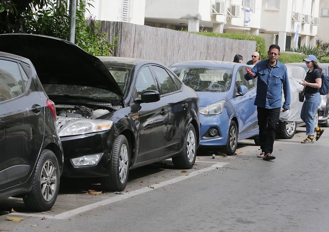 מישהו פה נראה תקוע. שימי תבורי (צילום: מוטי לבטון) מישהו פה נראה תקוע. שימי תבורי (צילום: מוטי לבטון)