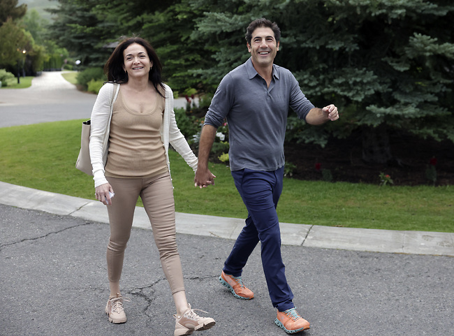 And they lived happily and richly (Photo: Gettyimage)