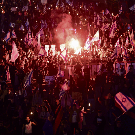 המחאה נגד ההפיכה המשפטית. "כשקוראים למפגינים 'אנרכיסטים', למה שירצו להתנדב?" | צילום: טל שחר