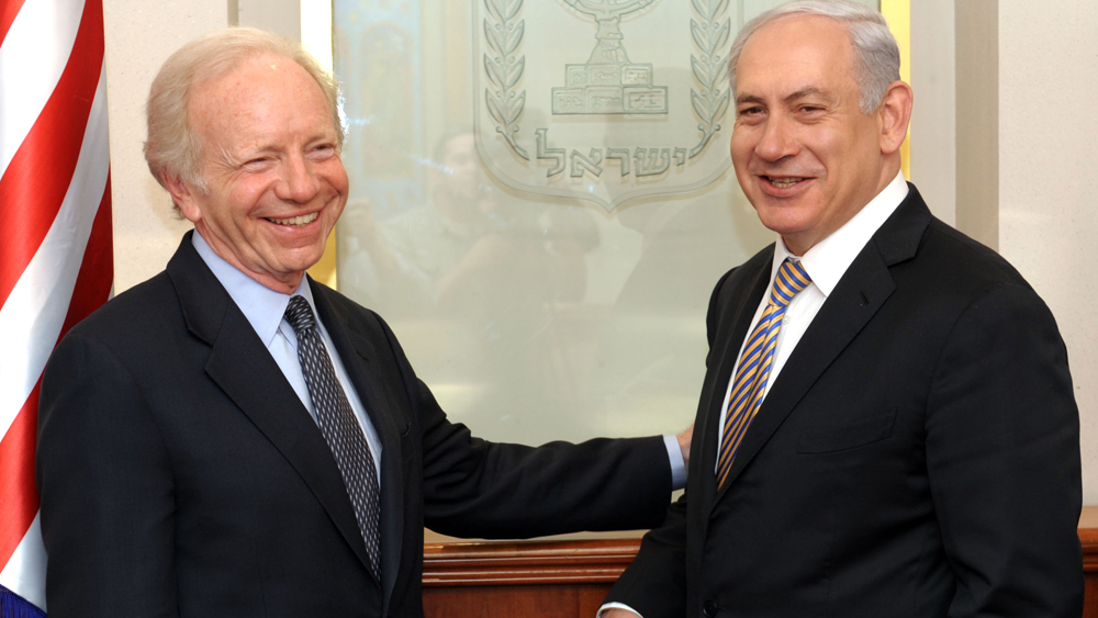 ג'ו ליברמן עם רה"מ נתניהו. היה קרוב להיות סגן הנשיא